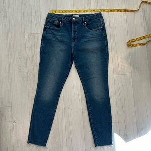 Good American slim straight jeans
